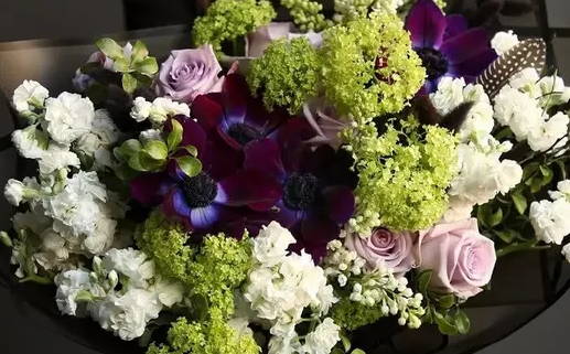 2025年農歷正月廿四是不是結婚吉日 今日辦婚禮好嗎