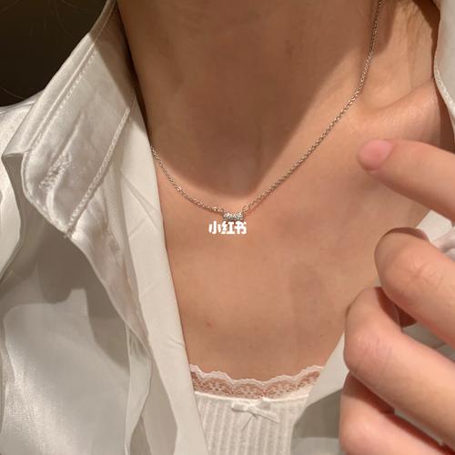 女人右鎖骨有痣窮一輩子嗎 可以點(diǎn)掉嗎