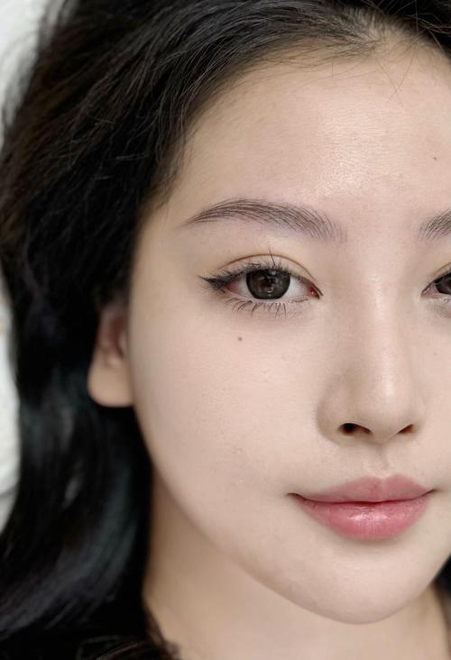 眉毛少的女人命運怎樣