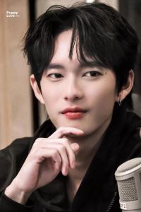 男人眼尾有痣好不好？很容易被外界所誘惑