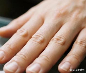 手指的間隙大的女人花錢大手大腳