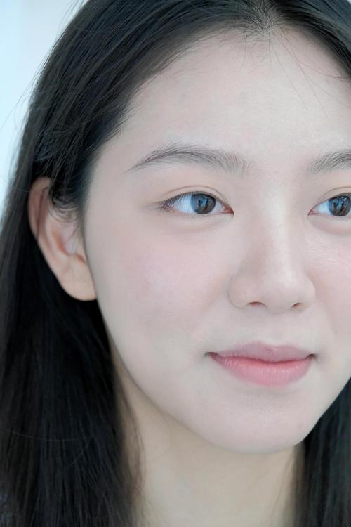 眉毛淡的女人性格怎樣？性格溫和，屬于小鳥依人的類型！