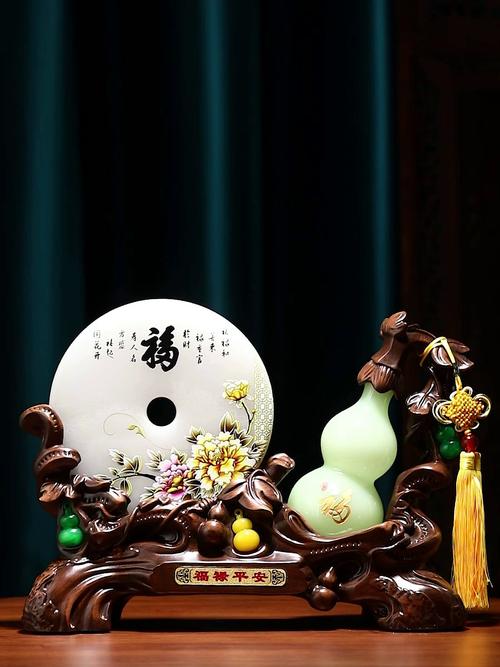 大平安扣擺件最好放在客廳哪里 東南方向招財保平安