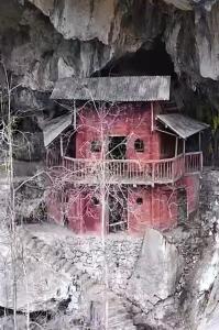 體弱多病的人不適合居住的場所  寺廟附近有孤煞