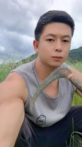 家里窮的男生特點