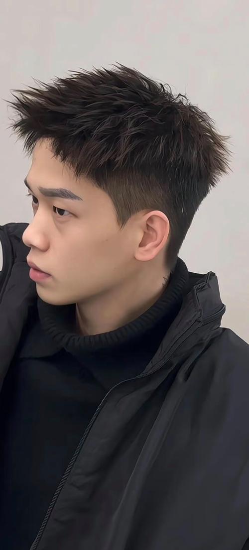 男人頭發(fā)越硬，財(cái)運(yùn)就會(huì)越好嗎
