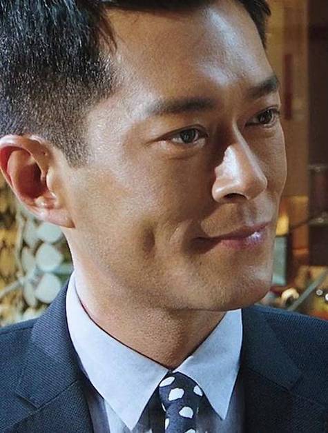 易沉迷于酒色的男人面相