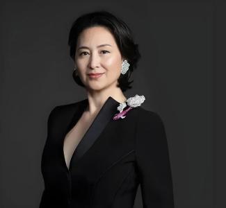 靠自己成富婆的女人面相