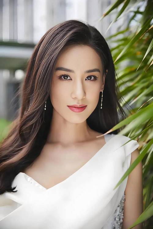 嫁入豪門的女人面相 有何特征
