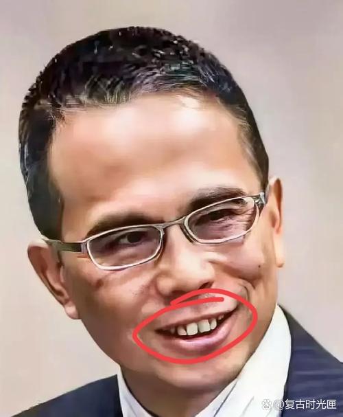 牙縫大面相
